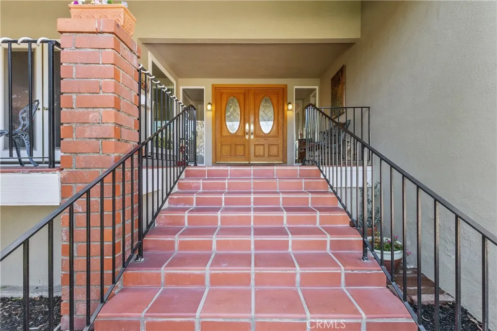1481 Kensington Drive, Fullerton, California 92831 home-pic-4