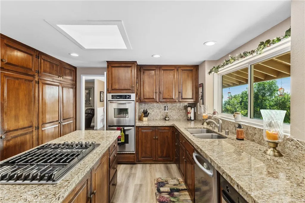 1481 Kensington Drive, Fullerton, California 92831 home-pic-12