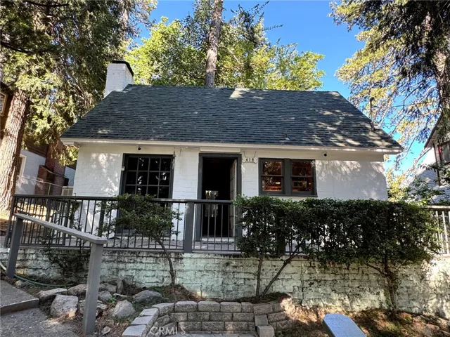 418 Forest Lane, Crestline, California 92325