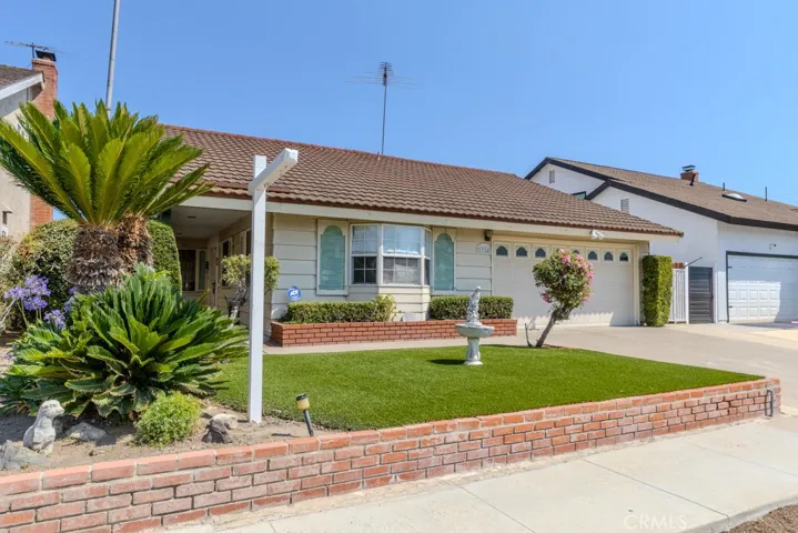 1724 N Glenview Avenue, Anaheim Hills, California 92807