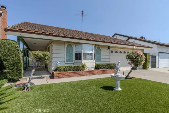 1724 N Glenview Avenue, Anaheim Hills, California 92807