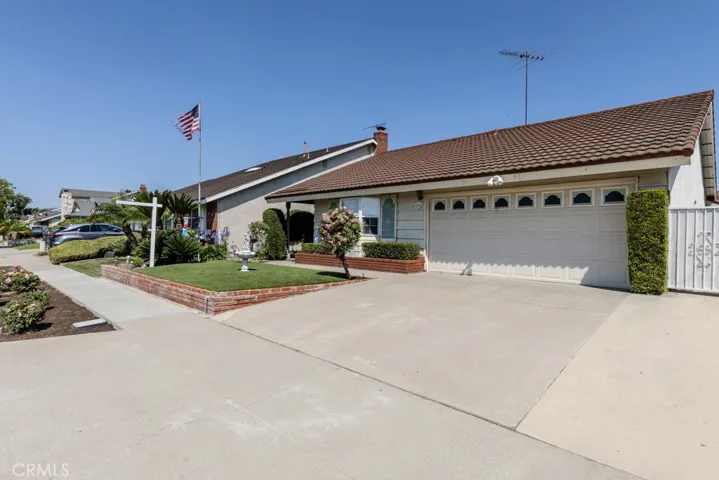1724 N Glenview Avenue, Anaheim Hills, California 92807