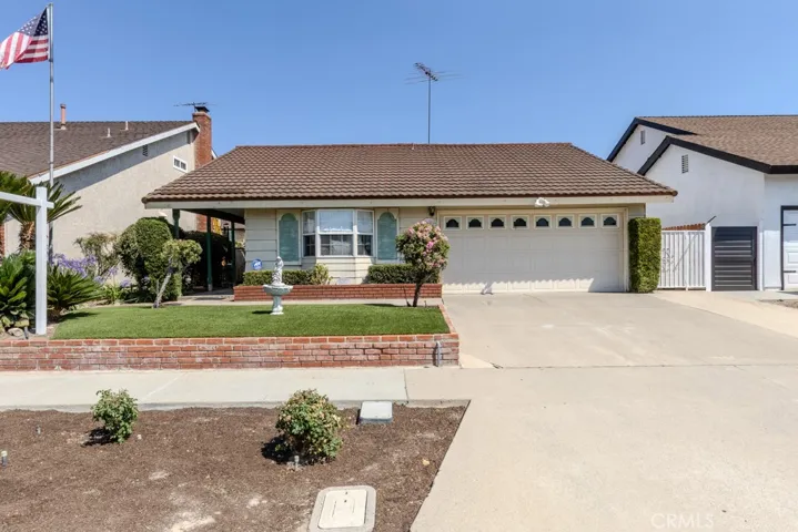1724 N Glenview Avenue, Anaheim Hills, California 92807