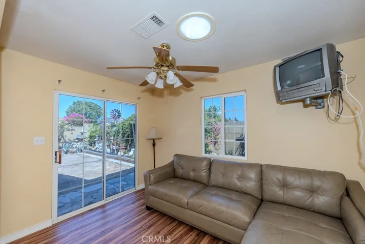Sitting area/Office/Nursery