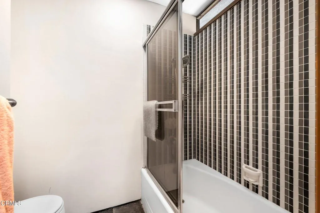 4639 El Camino Corto, La Canada Flintridge, California 91011 home-pic-38