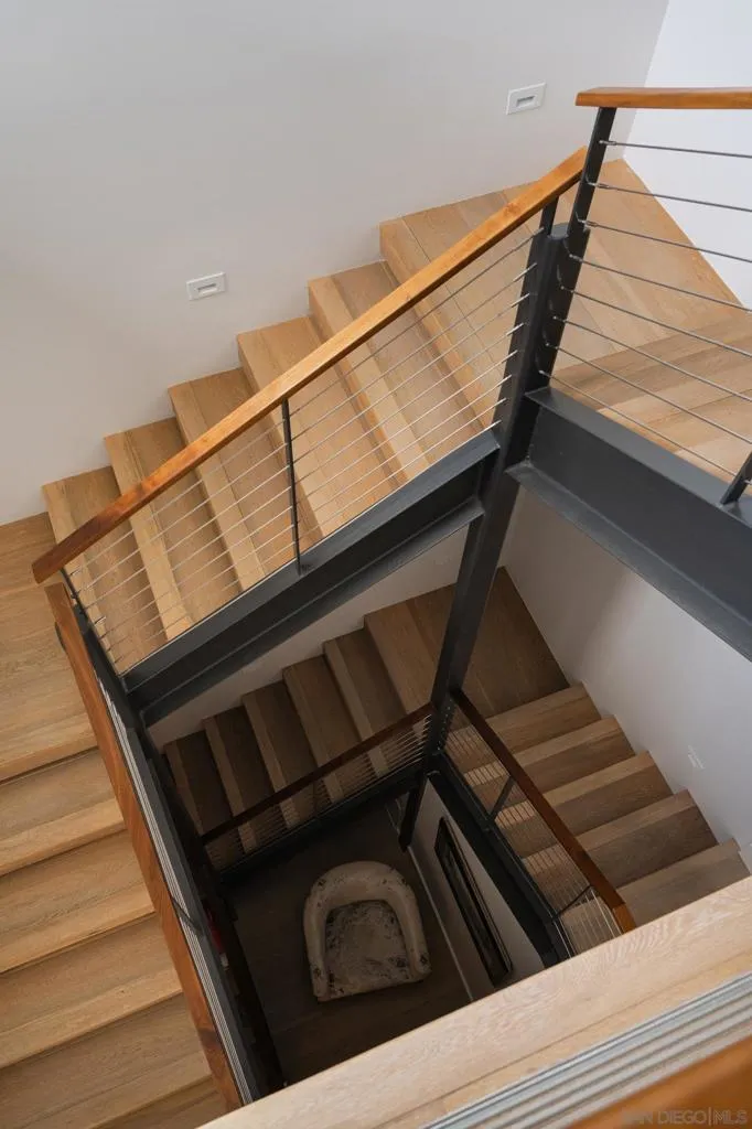 404 Pine Needles, Del Mar, California 92014 home-pic-41