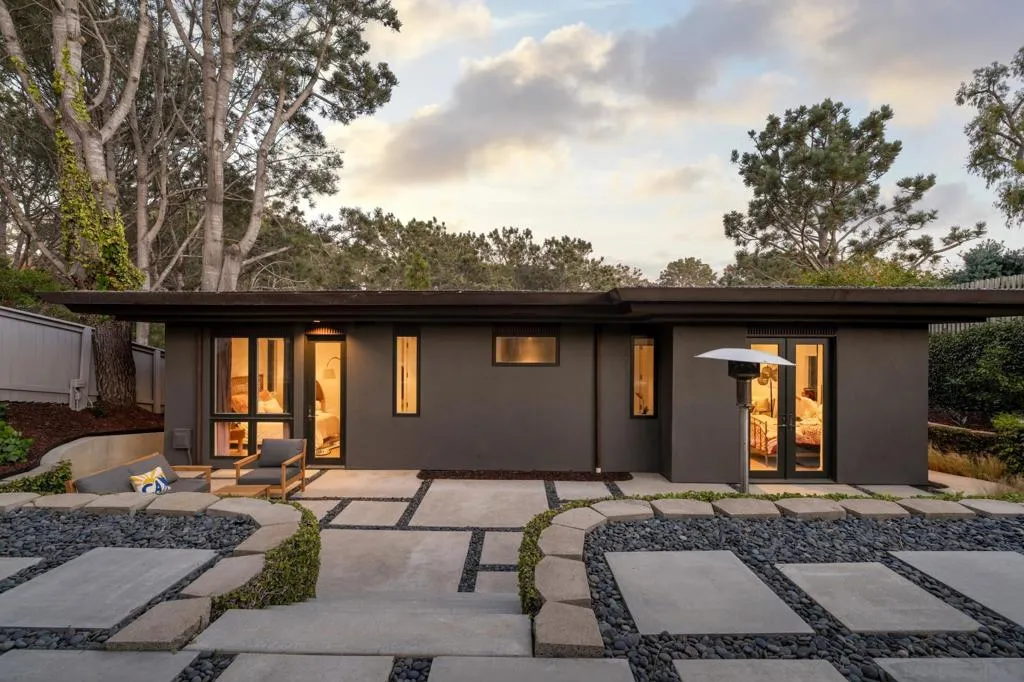 404 Pine Needles, Del Mar, California 92014 home-pic-65