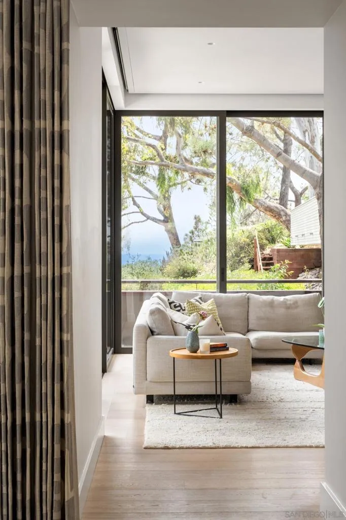 404 Pine Needles, Del Mar, California 92014 home-pic-56