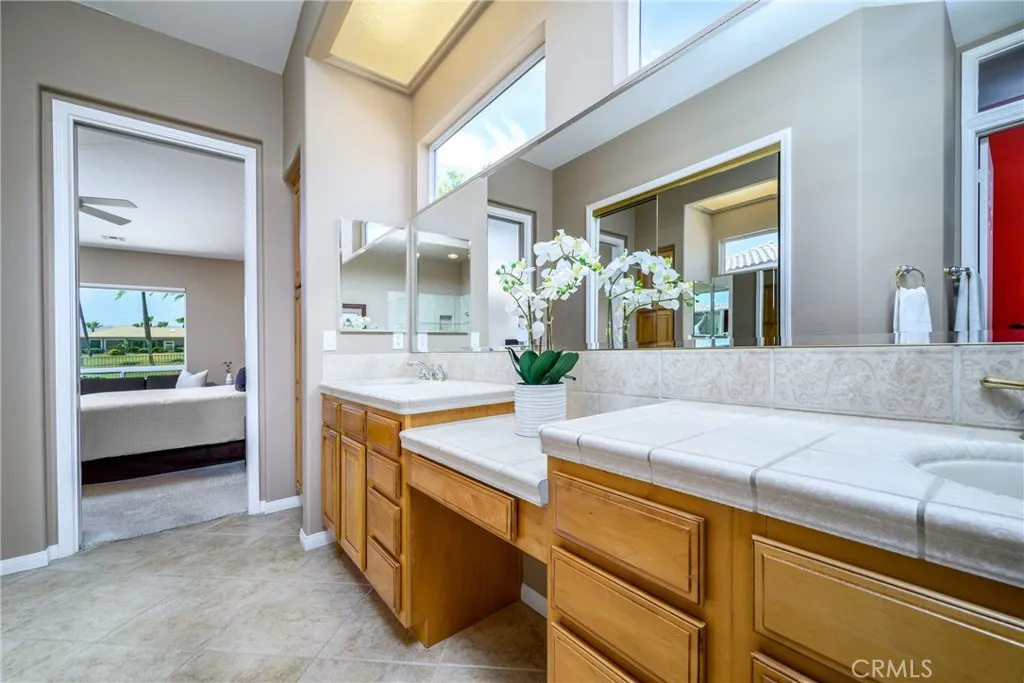 35637 Meridia Avenue, Palm Desert, California 92211 home-pic-23