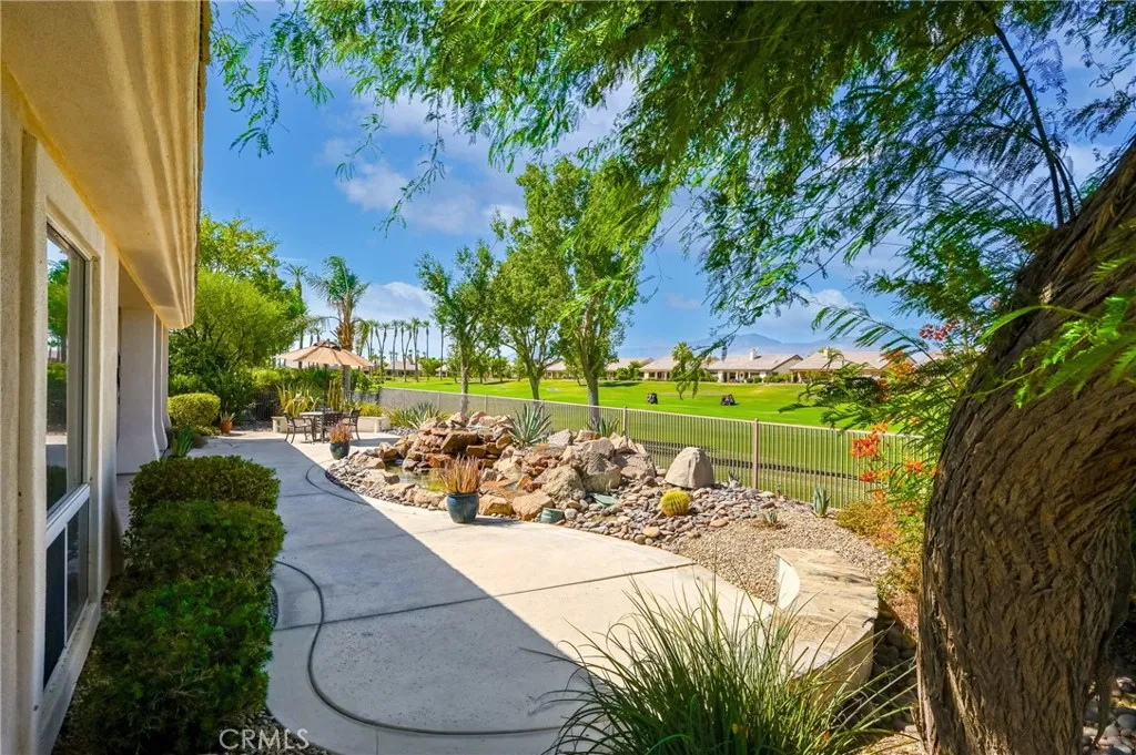 35637 Meridia Avenue, Palm Desert, California 92211 home-pic-32