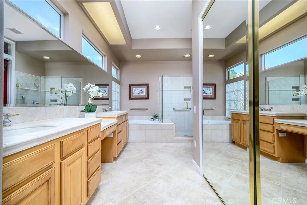 35637 Meridia Avenue, Palm Desert, California 92211 home-pic-21