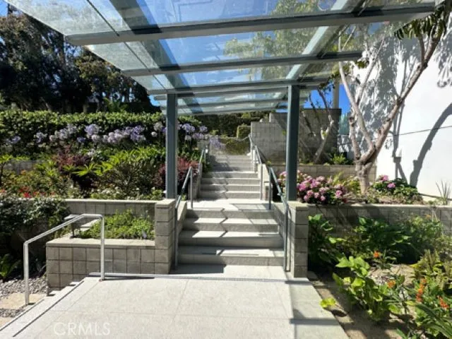Malibu, California 90265, 2 Bedrooms Bedrooms, ,2 BathroomsBathrooms,Residential Lease,For Rent,Harbor Vista,TR25153732