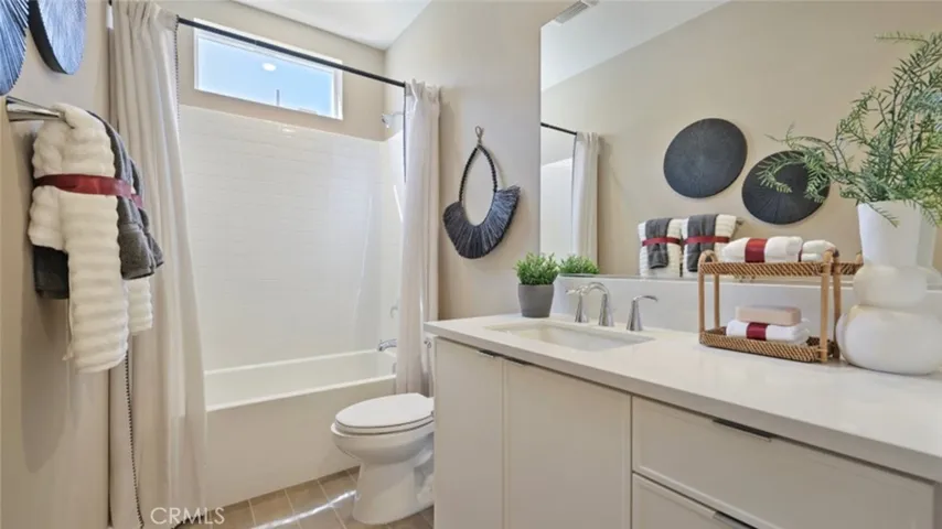 Photos shown are of model only- not actual homesite.
