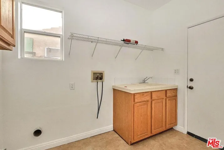 12512 Valley Vista Way, Sylmar, California 91342