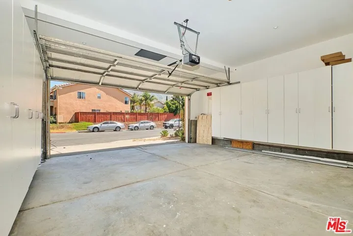 12512 Valley Vista Way, Sylmar, California 91342