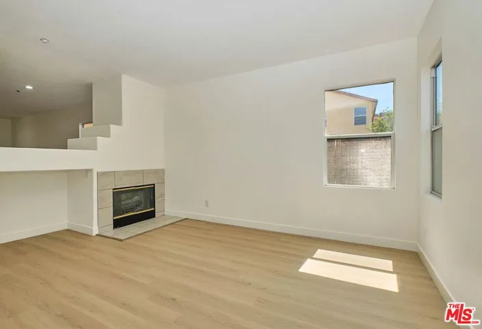 12512 Valley Vista Way, Sylmar, California 91342