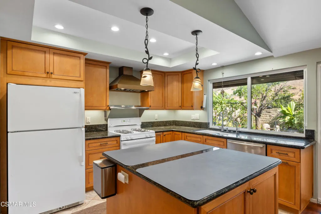 1641 Trafalgar Place, Westlake Village, California 91361 home-pic-3