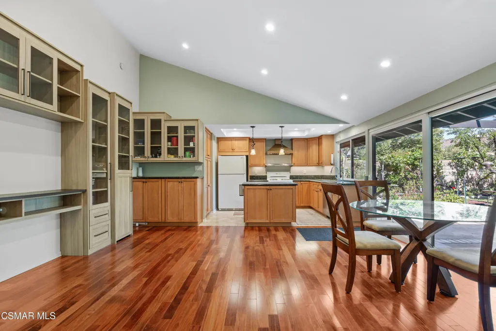 1641 Trafalgar Place, Westlake Village, California 91361 home-pic-4