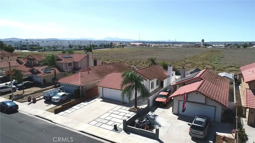 15685 Nadia Street, Moreno Valley, California 92551 home-pic-2
