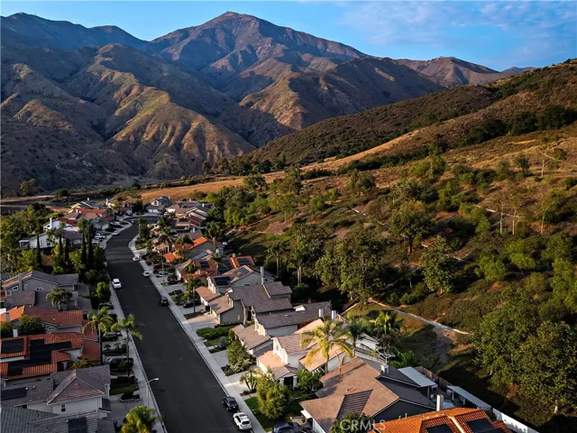 20682 Porter Ranch Road, Trabuco Canyon, California 92679