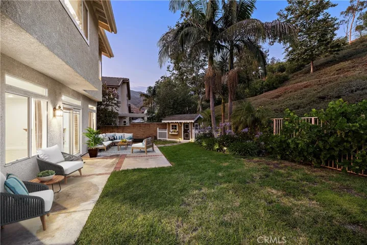 20682 Porter Ranch Road, Trabuco Canyon, California 92679