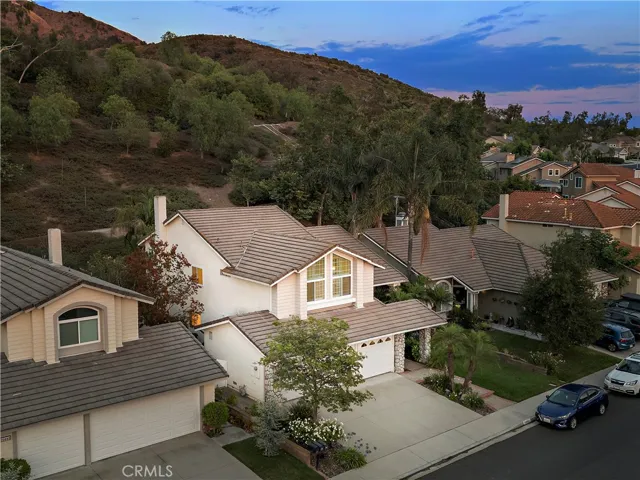 20682 Porter Ranch Road, Trabuco Canyon, California 92679