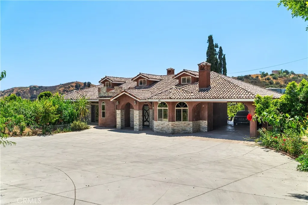 12605 Kagel Canyon Road, Sylmar, California 91342 home-pic-2