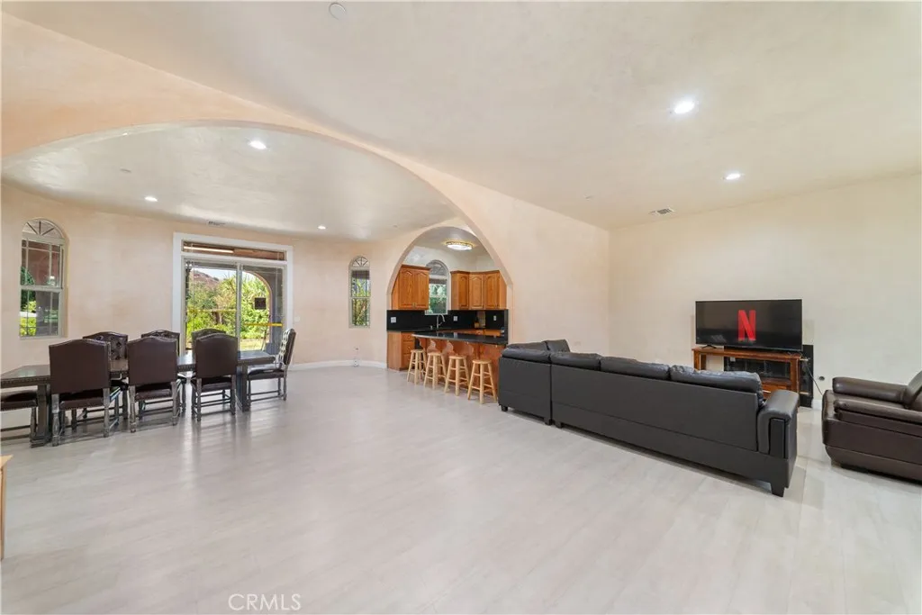 12605 Kagel Canyon Road, Sylmar, California 91342 home-pic-10