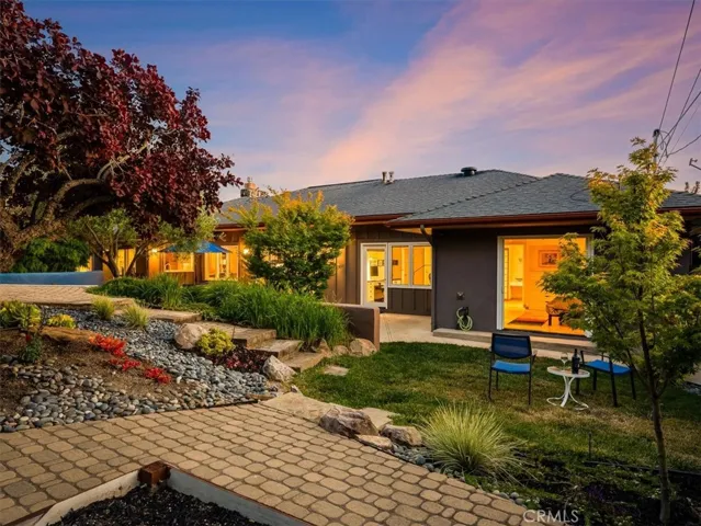2036 Skylark Lane, San Luis Obispo, California 93401