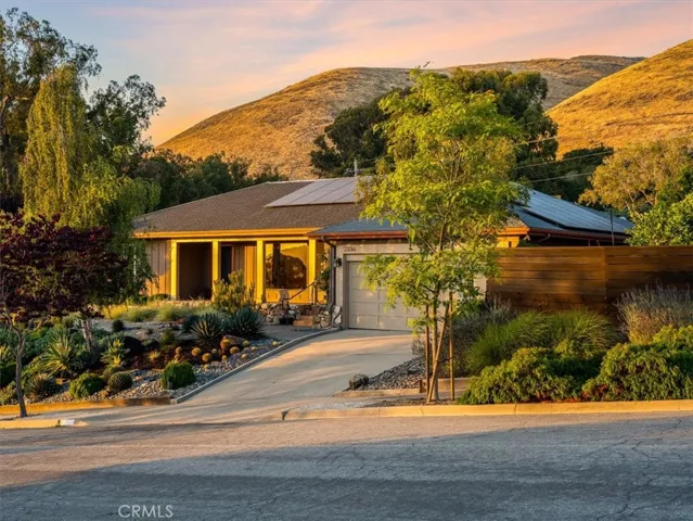 2036 Skylark Lane, San Luis Obispo, California 93401