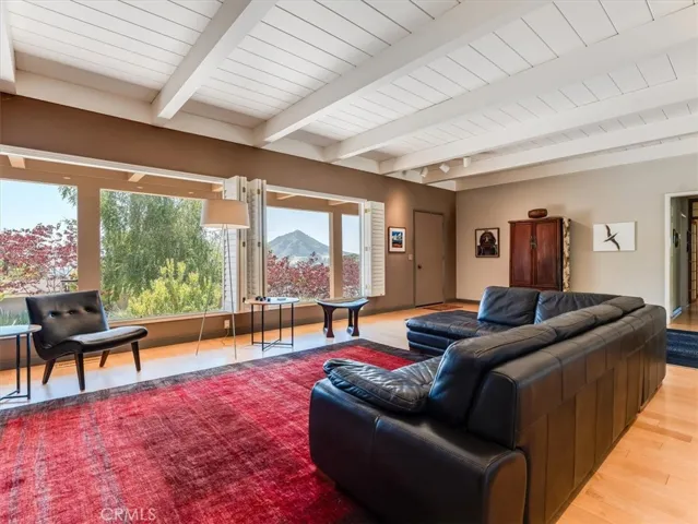 2036 Skylark Lane, San Luis Obispo, California 93401