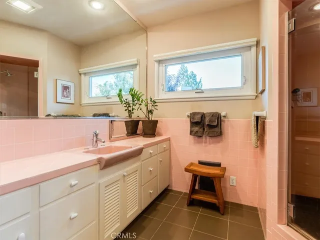 2036 Skylark Lane, San Luis Obispo, California 93401