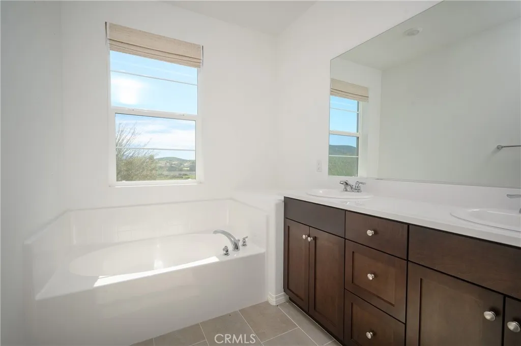 34495 Agave Drive 34107, Winchester, California 92596 home-pic-14