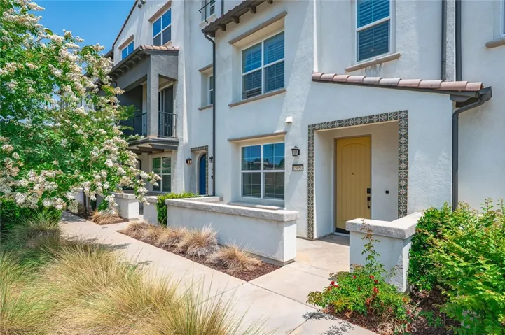 15950 Ellington Way, Chino Hills, California 91709, 4 Bedrooms Bedrooms, ,3 BathroomsBathrooms,Residential,For Sale,Ellington Way,WS25162340