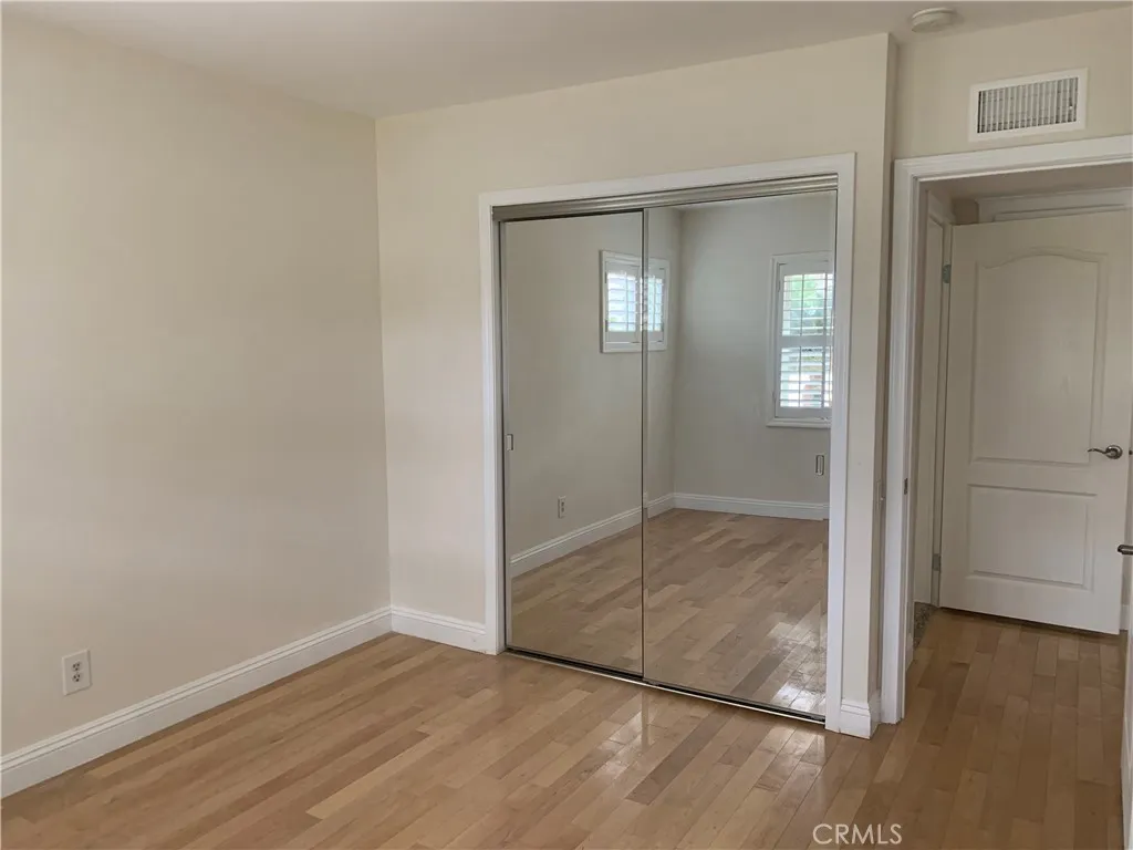 gallery-image 5
