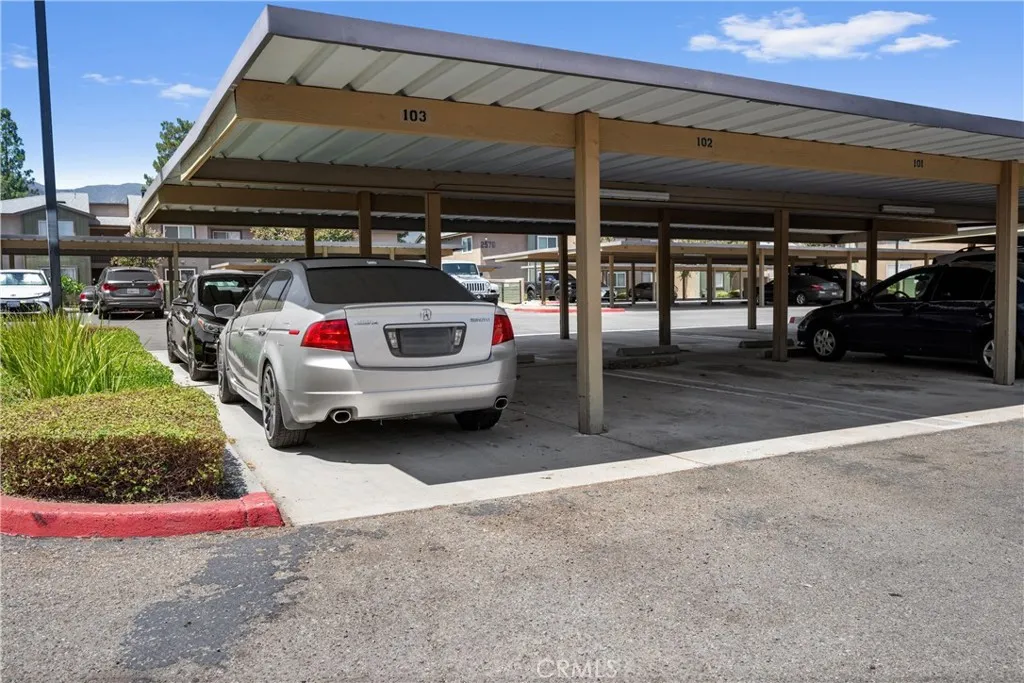 2548 Avenida Del Vista 103, Corona, California 92882 home-pic-18