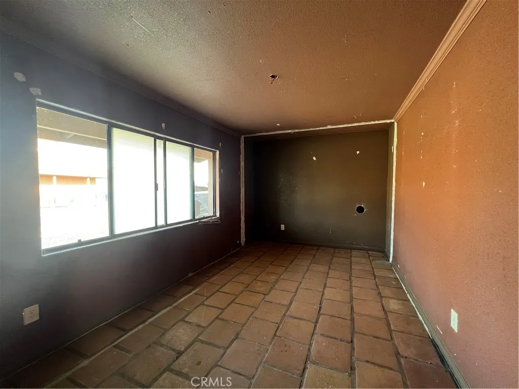 30643 Scott Road, Menifee, California 92584 home-pic-4