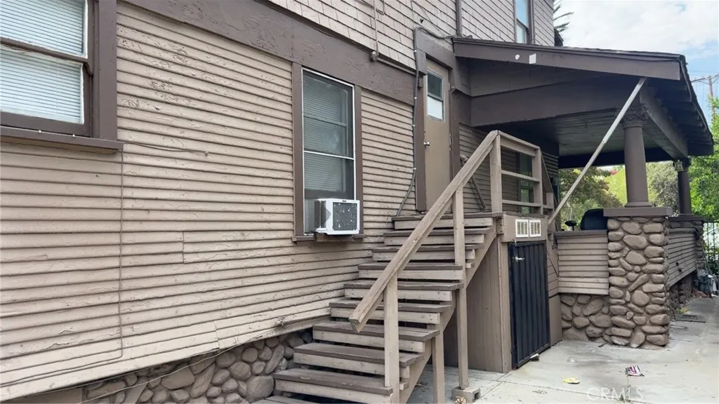 954 N Gibbs Street, Pomona, California 91767, ,1 BathroomBathrooms,Residential Lease,For Rent,N Gibbs,CV25163936