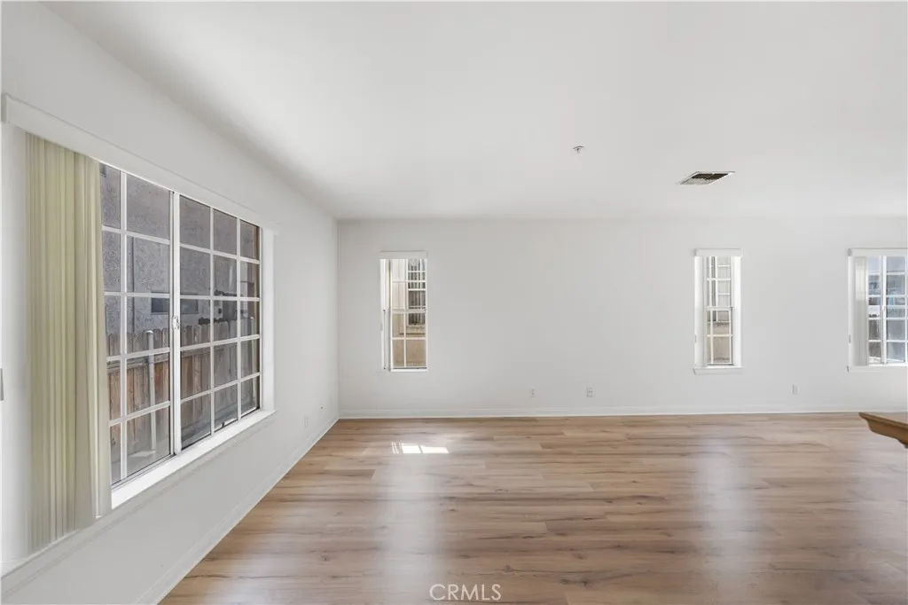 gallery-image 5