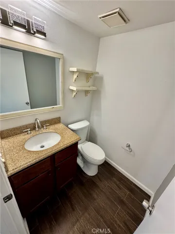 21752 Lake Vista Drive, Lake Forest, California 92630