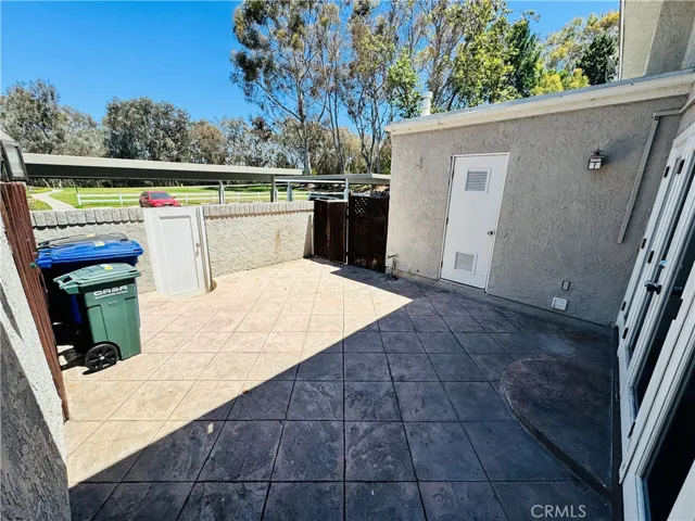 21752 Lake Vista Drive, Lake Forest, California 92630