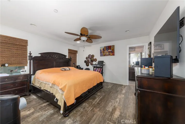 5534 Hartness Court, Fontana, California 92336