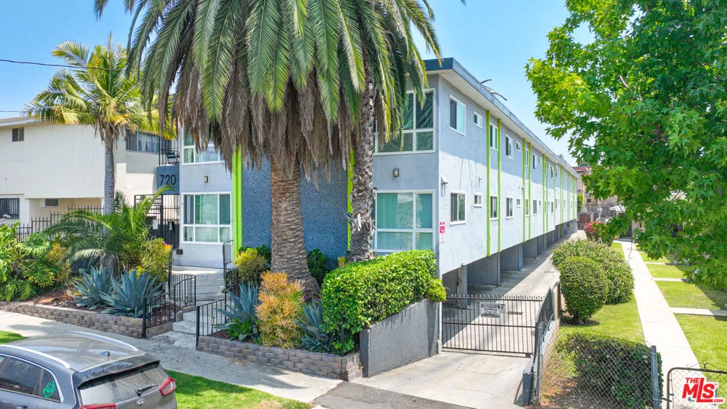 720 N Market Street, Inglewood, California 90302, 33 Bedrooms Bedrooms, ,21 BathroomsBathrooms,Residential Income,For Sale,Market,25568205