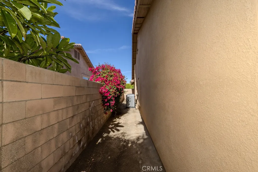 80675 Independence Avenue, Indio, California 92201 home-pic-67