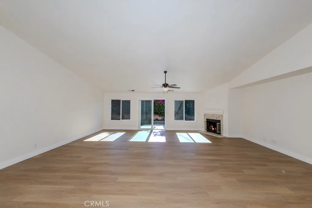 80675 Independence Avenue, Indio, California 92201 home-pic-18