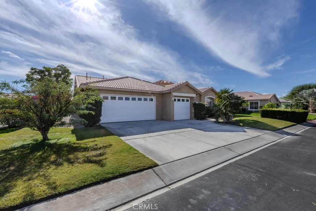 80675 Independence Avenue, Indio, California 92201 home-pic-70