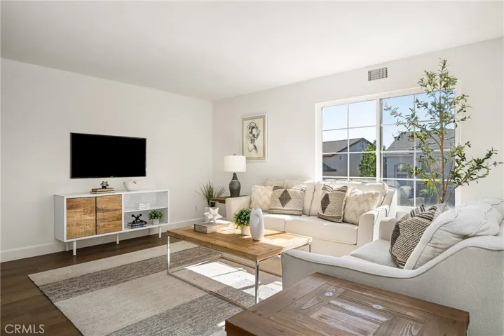 19692 Dorado Drive, Lake Forest, California 92679