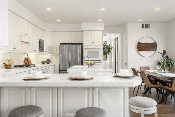 19692 Dorado Drive, Lake Forest, California 92679