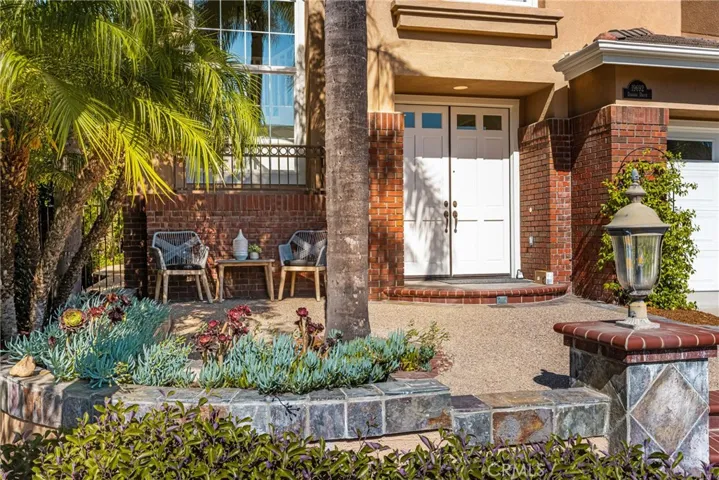 19692 Dorado Drive, Lake Forest, California 92679