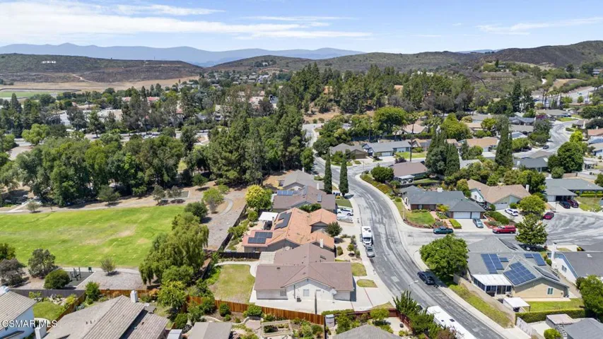 33-web-or-mls-20250720-01-3249SpringMead
